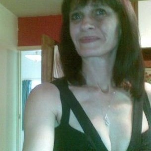                     sharona                