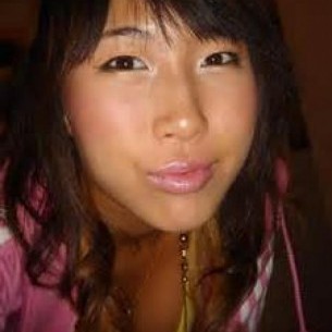                     Yindi                